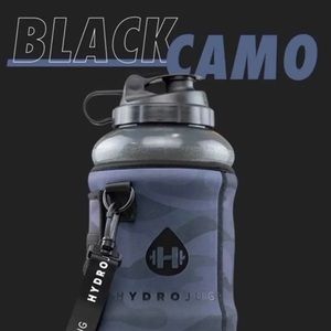 Black camo hydrojug sleeve